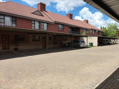 Apartment For Sale In Hospitaalpark, Bloemfontein