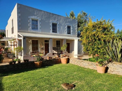 House For Sale In Barrydale, Western Cape