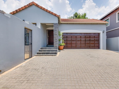Immaculate 3 Bedroom family home.