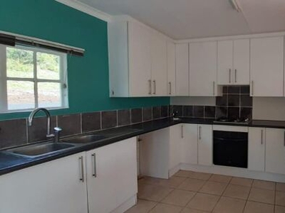 Apartment For Rent In Lovemore Park, Port Elizabeth