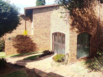 Apartment For Sale In Bruma, Johannesburg