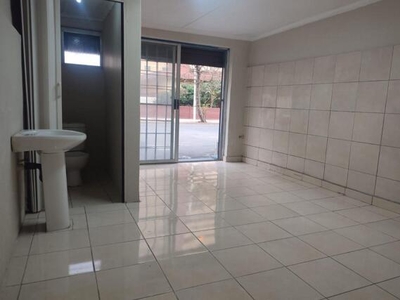 Commercial Property For Rent In Amanzimtoti, Kwazulu Natal