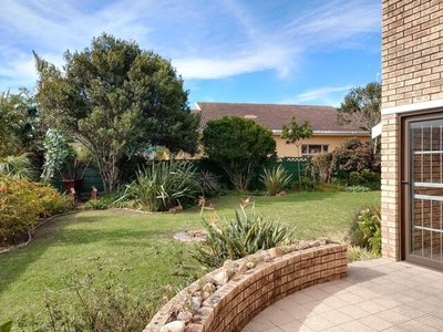 House For Rent In Aston Bay, Jeffreys Bay