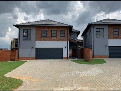 House For Rent In Six Fountains Residential Estate, Pretoria