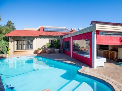 House For Sale In El Toro Park, Kimberley