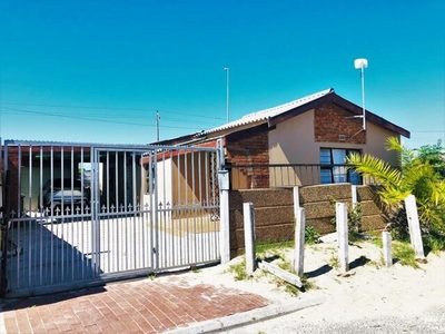 House For Sale In Eyethu, Khayelitsha