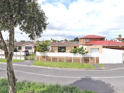 House For Sale In Fairways, Cape Town