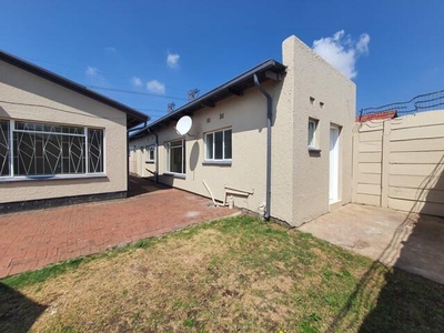 House For Sale In Kempton Park West, Kempton Park