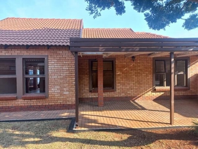 House For Sale In Montana Tuine, Pretoria
