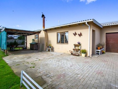 House For Sale In Velddrif, Western Cape