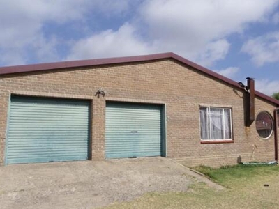 House For Sale In Wilgepark, Harrismith