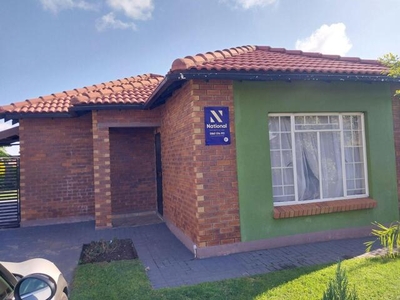 Townhouse For Sale In Waterval East, Rustenburg