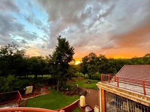 4 Bedroom House For Sale in Buffelspoort Eco Estate