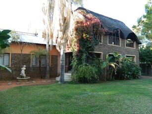 4 Bedroom House For Sale in Die Rand