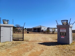 8 565 m² Farm in Randfontein