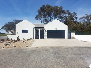 Stunning family home for sale in Shelley Point, St Helena Bay