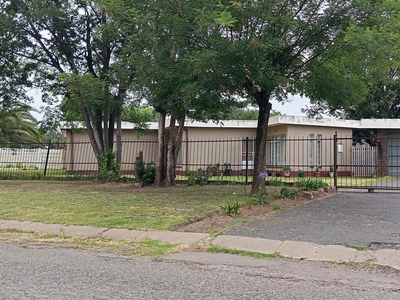 Nedbank Repossessed House for Sale in Three Rivers - MR60736
