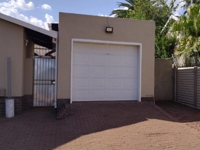 2 Bedroom cottage to rent in Randhart, Alberton