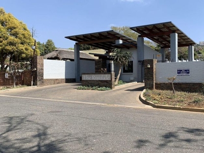 1 Bedroom townhouse - sectional for sale in Risidale, Randburg
