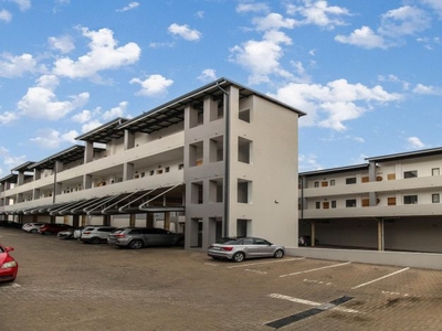 2 Bedroom townhouse - sectional for sale in Risidale, Randburg