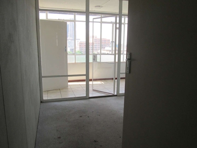 BEAUTIFUL ,UNIQUE ,NEAT AND CLEAN [2/5 ] TWO AND HALF BEDROOMS FLAT FOR SALE INPTA CENTRAL '' BARGAIN
