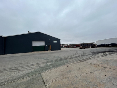 Industrial property to rent in Deal Party - 19 Darby Street