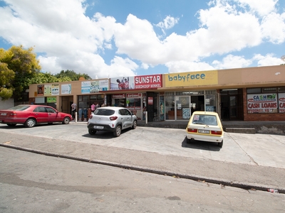 Retail For Sale in PIKETBERG