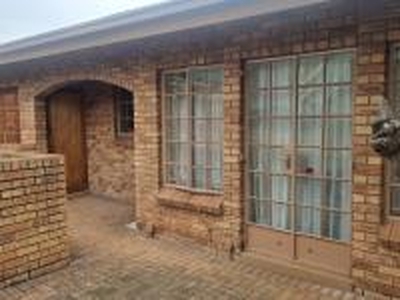 3 Bedroom Simplex for Sale For Sale in Protea Park (North We