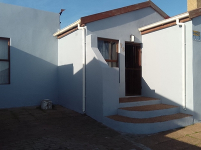 3 Bedroom House For Sale In Strandfontein