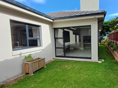 3 Bedroom townhouse - freehold to rent in Monte Christo, Hartenbos