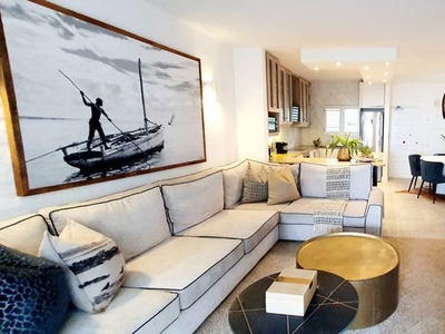 Exquisite Santorini Estate 3-Bedroom Apartment with Unparalleled Luxury