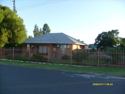 House Beaufort West For Sale South Africa