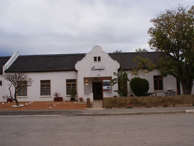 Retail For Sale in LADISMITH
