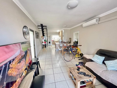 Townhouse For Sale in UMHLANGA