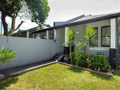 2 Bedroom Sectional Title To Let in Glenwood