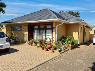 3 Bedroom House For Sale In Ottery
