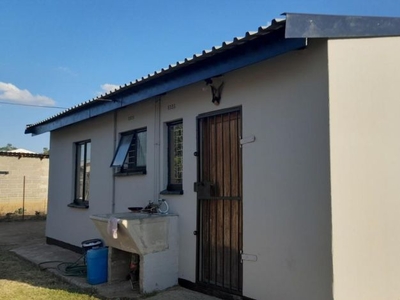 2 Bedroom house for sale in Acaciaville, Ladysmith