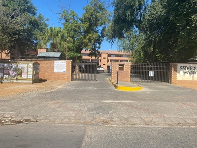 1 Bedroom Apartment / Flat for Sale in Rustenburg Central