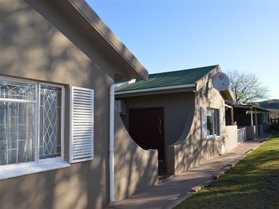 2,500m² Small Holding For Sale in Amberdale