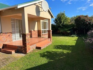 3 Bed Townhouse in Lorraine