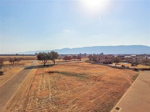 3 009 m² Land available in The Coves