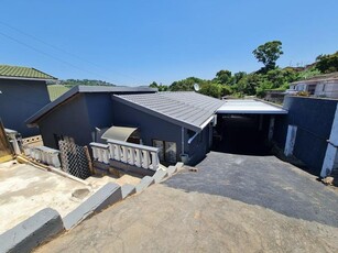 4 Bedroom House for Sale in Newlands West