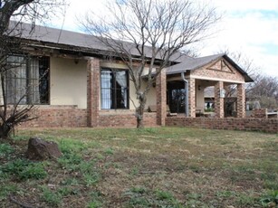 4 ha Smallholding in Vyfhoek