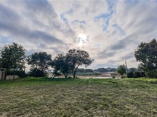 810 m² Land available in The Coves