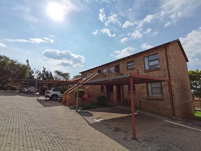 Apartment For Rent In Ruimsig, Roodepoort