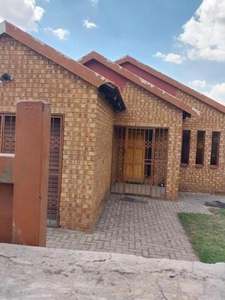 House For Rent In Kwaguqa Ext 5, Witbank