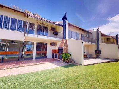 Townhouse For Sale In Upington Central, Upington
