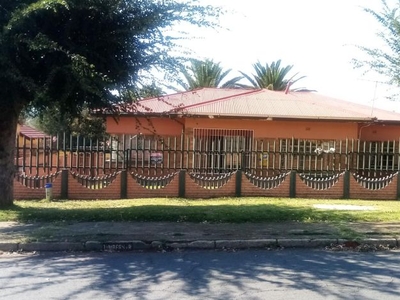 3 Bedroom house for sale in Wentworth Park, Krugersdorp