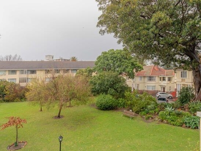 Apartment For Sale In Rondebosch Village, Cape Town
