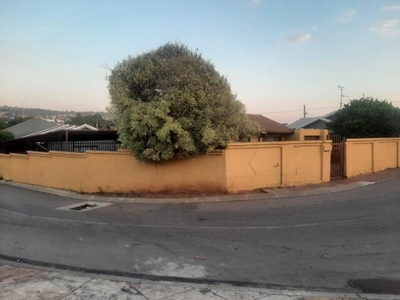 House For Sale In Soshanguve Bb, Soshanguve